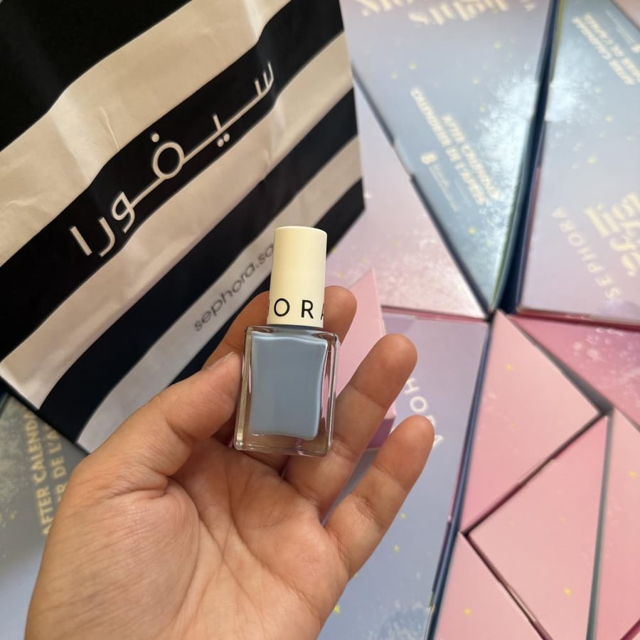 10 Sephora nail polish distributions with bags