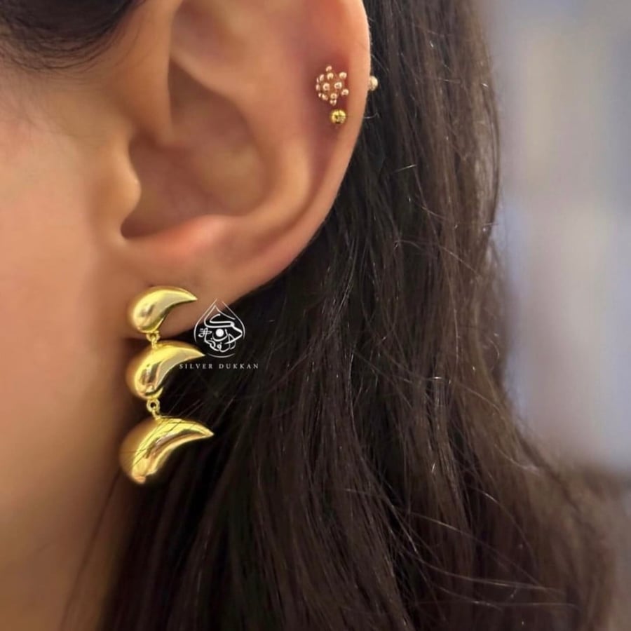 Long teardrop earrings
