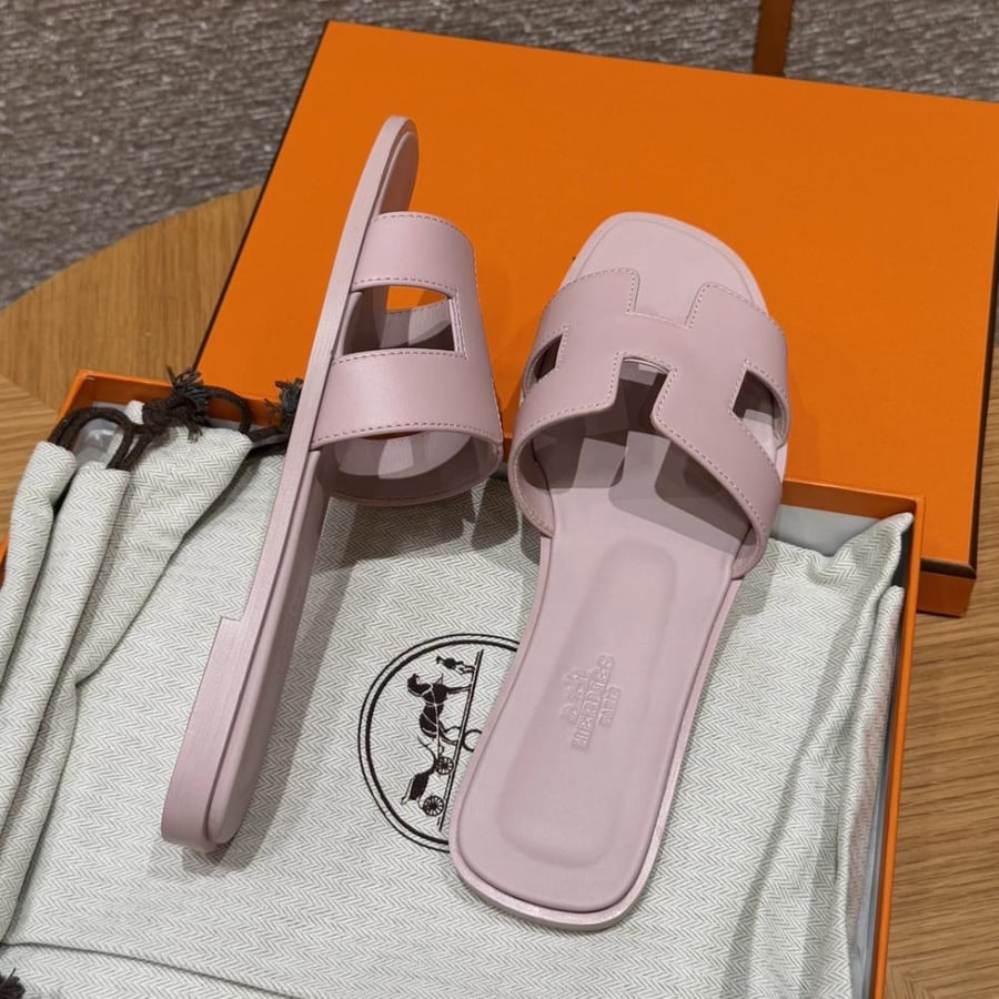Oran sandal