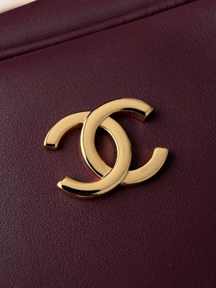 LARGE BOWLING BAG   Calfskin & Gold-Tone Metal