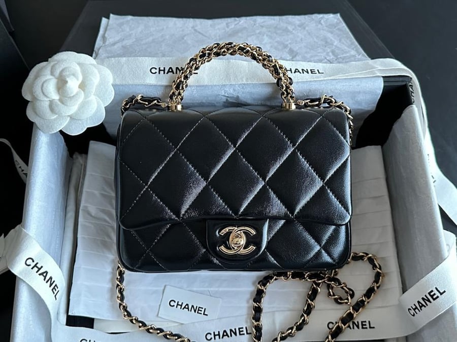 MINI FLAP BAG WITH TOP HANDLE