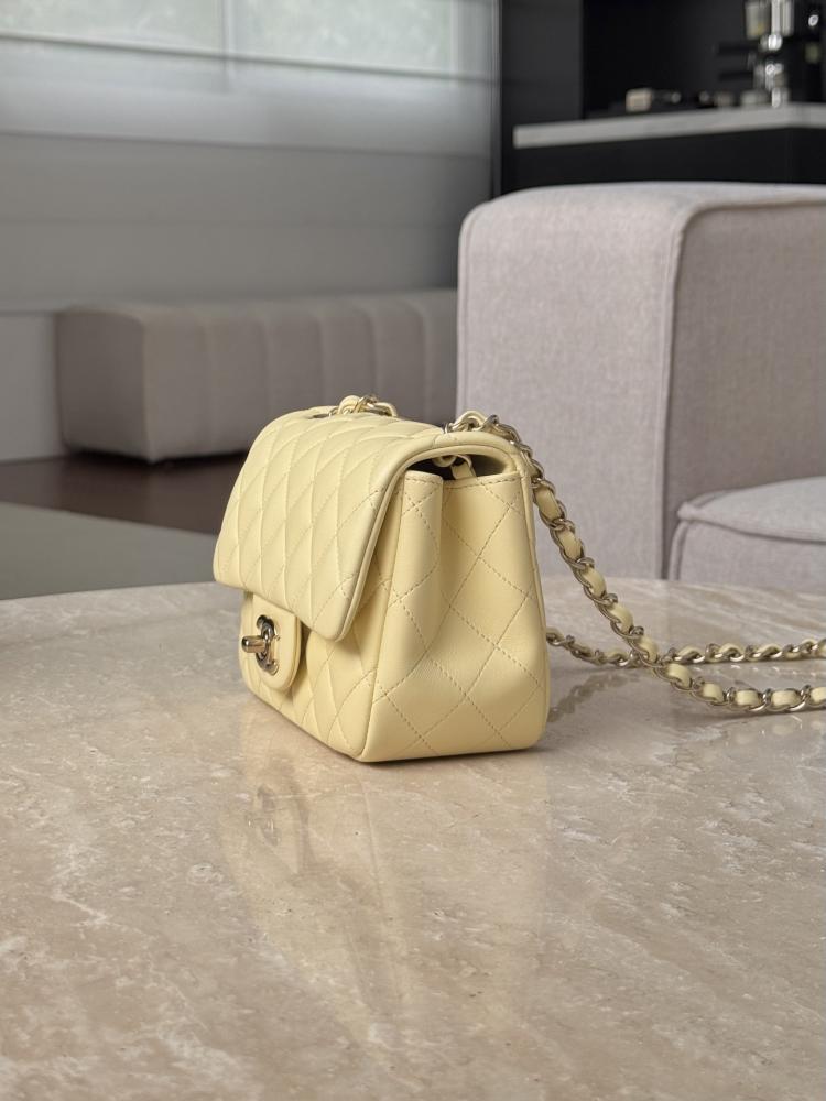 MiNI CLASSIC HANDBAG