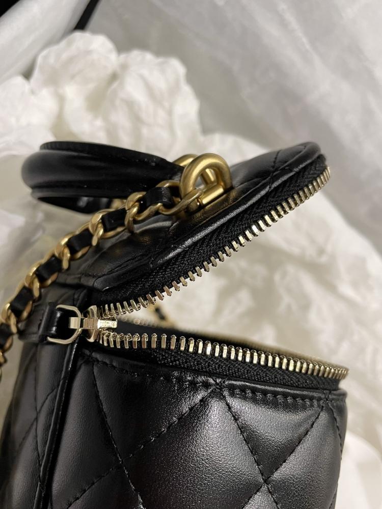 chanel mini bag