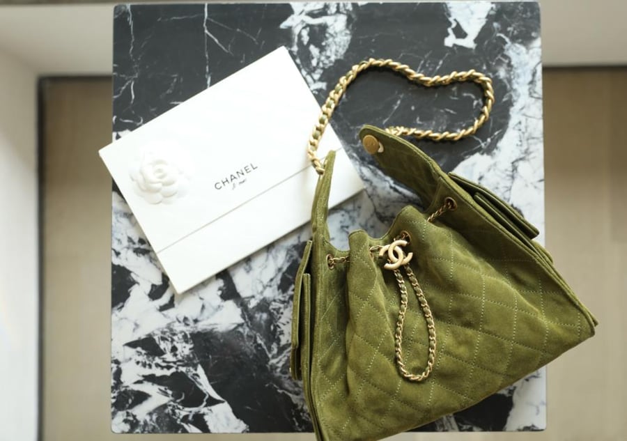 THE CHANEL 25 HANDBAG