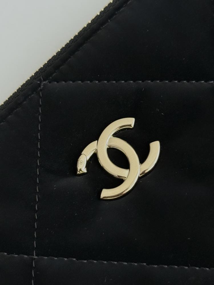 MINI FLAP BAG WITH Velvet, Silk & Gold-Tone Metal Black