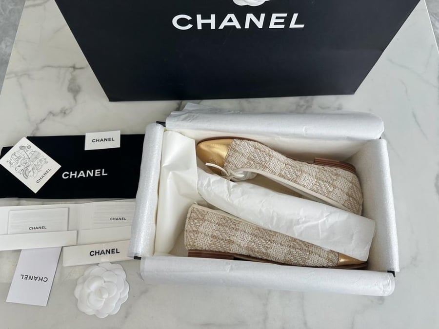 chanel ballerina