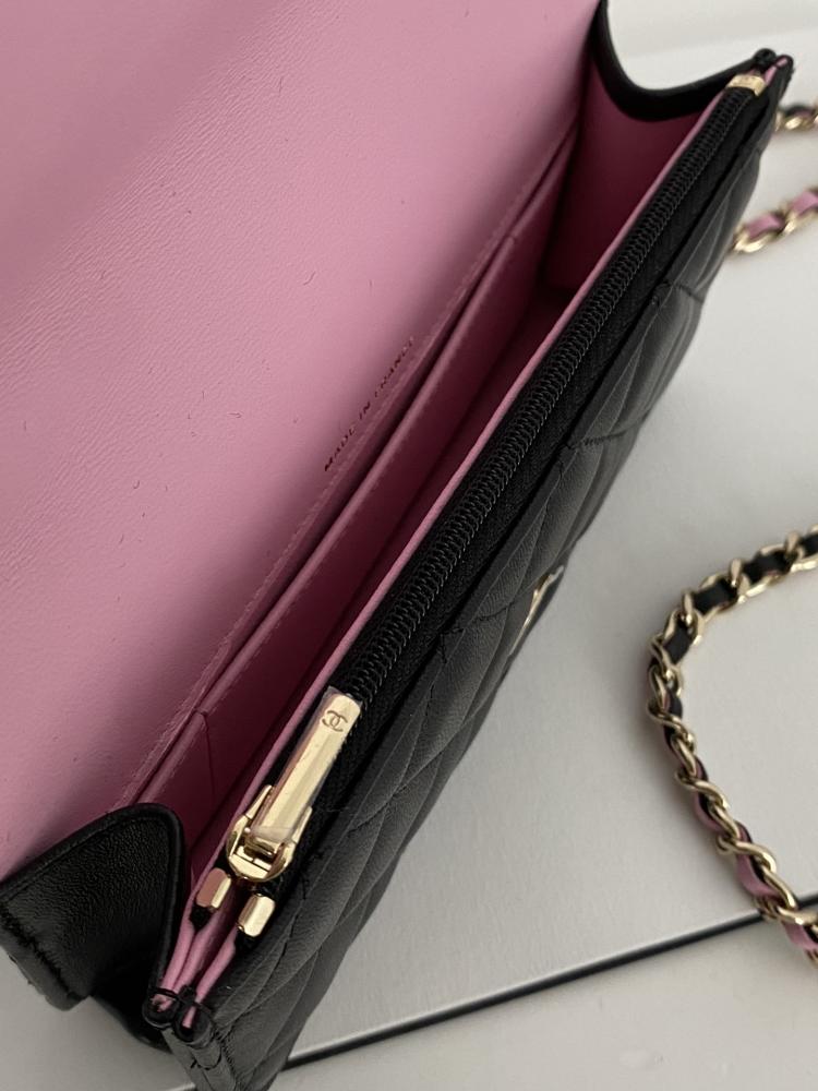 chanel mini  crossbody bag