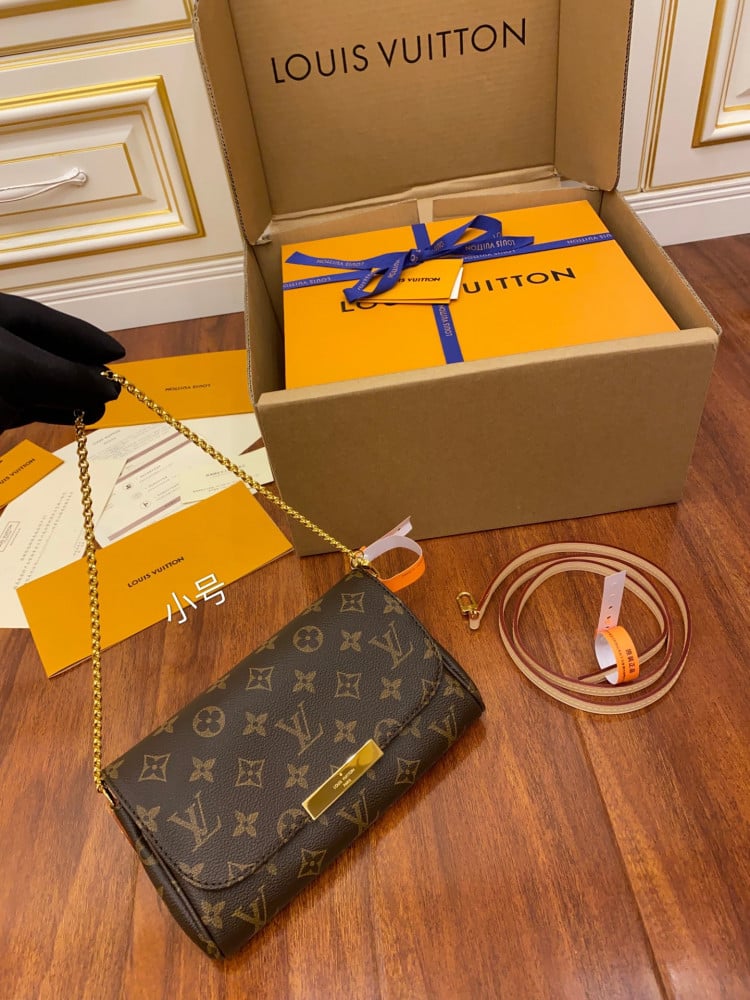 LV BAG