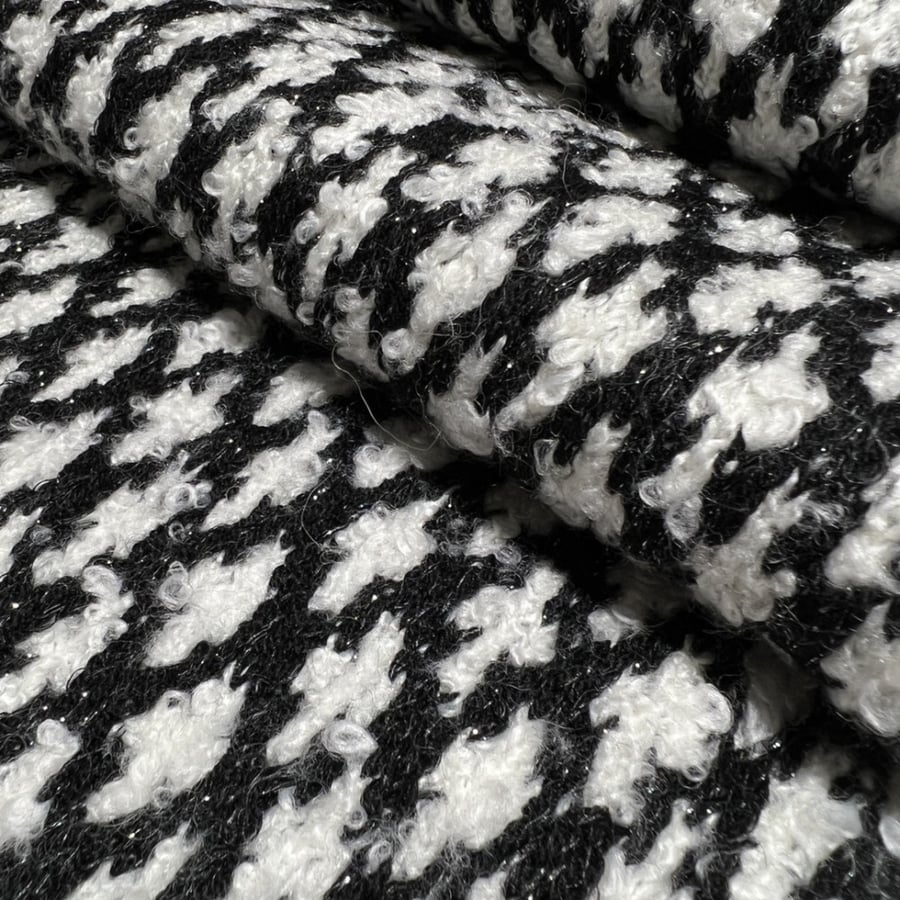 CHANEL SCARF