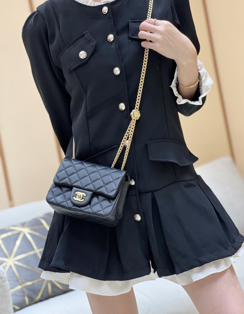 chanel mini crossbody bag