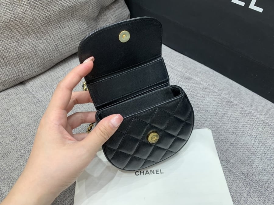 chanel mini bag