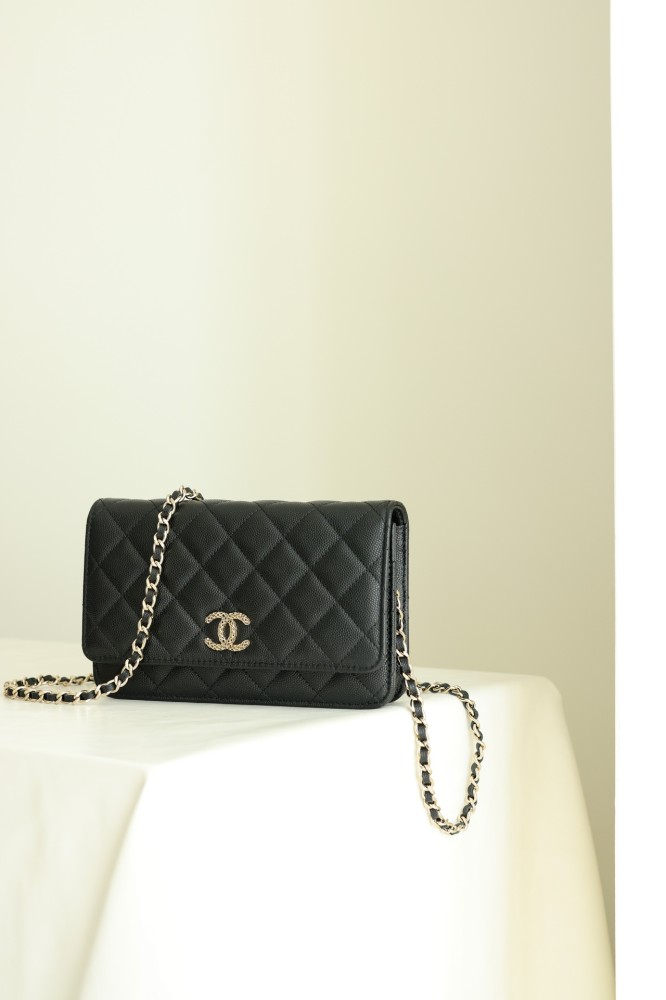 Chanel Wallet on Chain