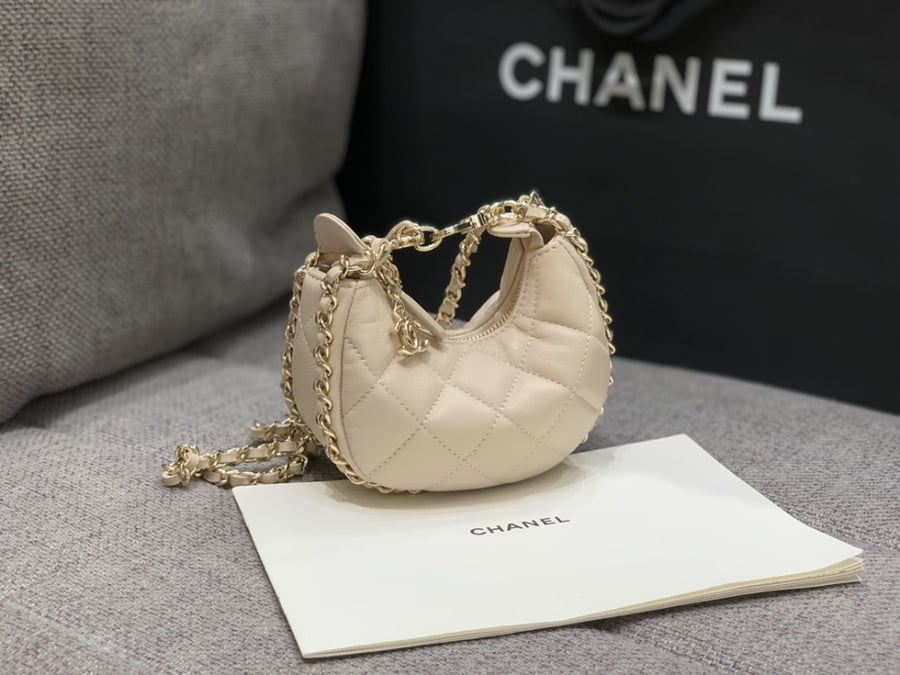 chanel mini bag