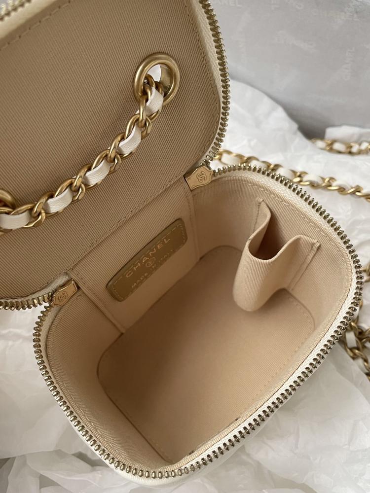 chanel mini bag