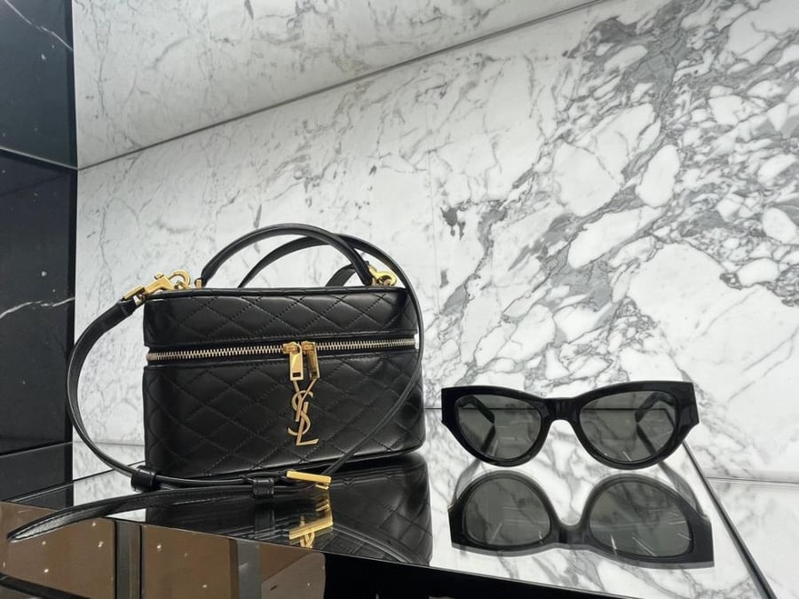GABY VANITY BAG IN LAMBSKIN