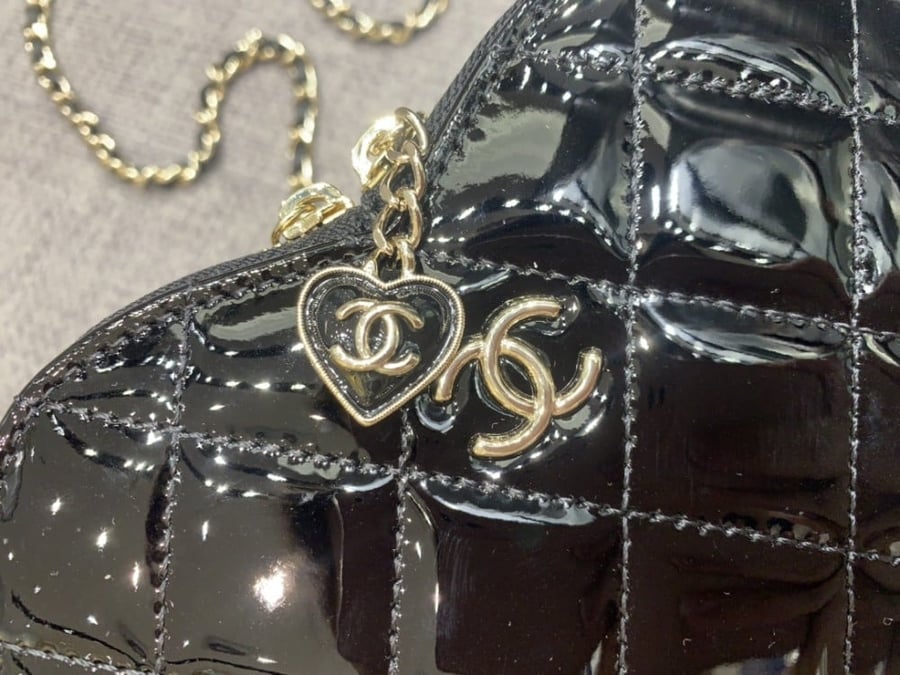 chanel mini bag