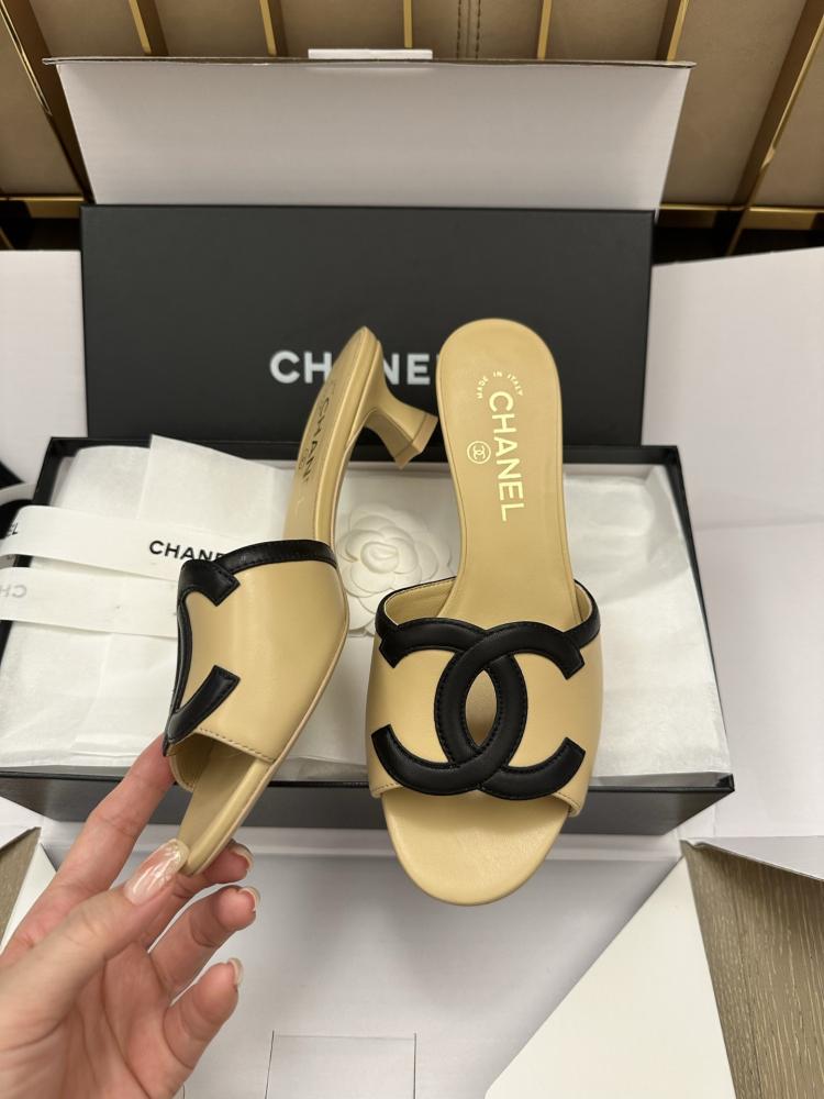 CHANEL Large CC Leather Mule