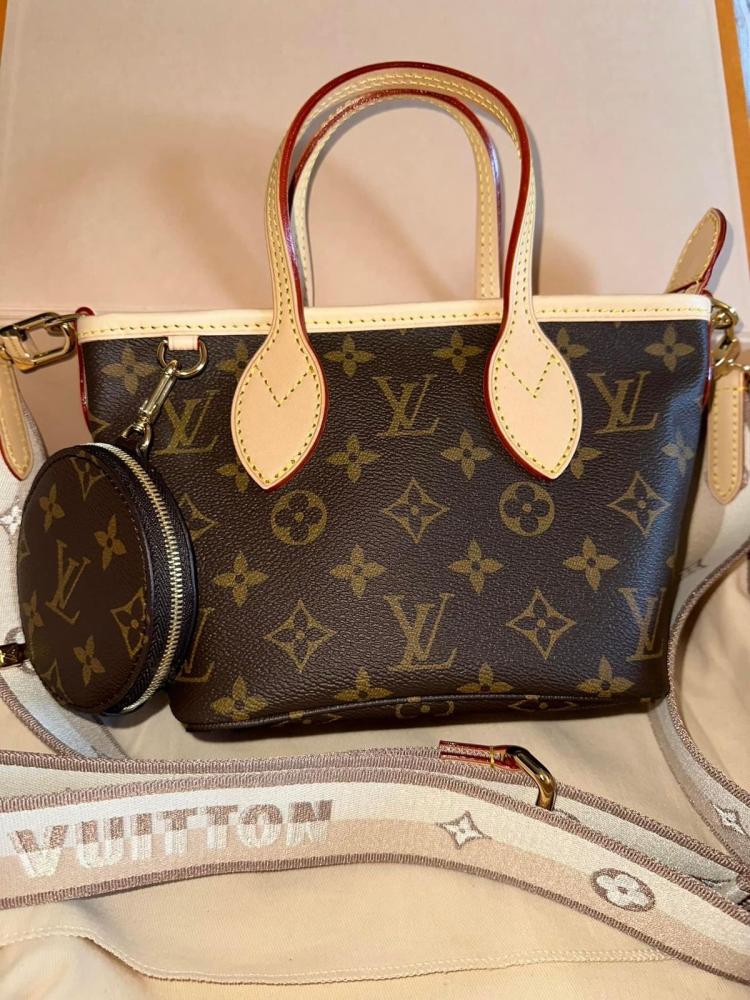 استلام فوري - Neverfull BB
