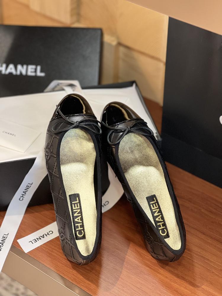 BALLET FLATS