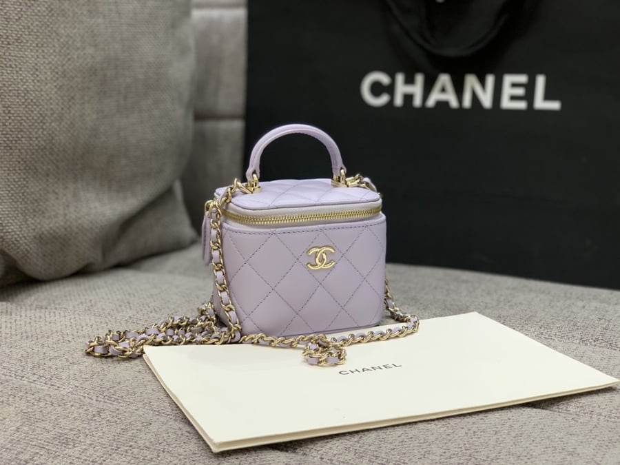chanel mini bag
