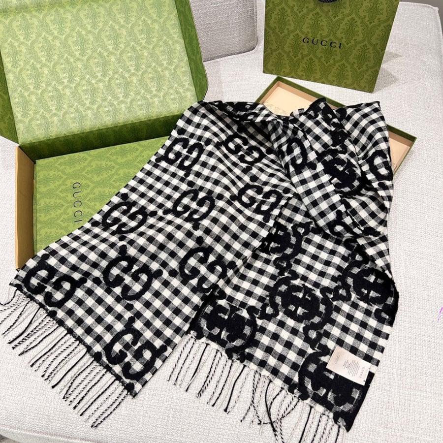 GG JACQUARD PATTERN KNITTED SCARF