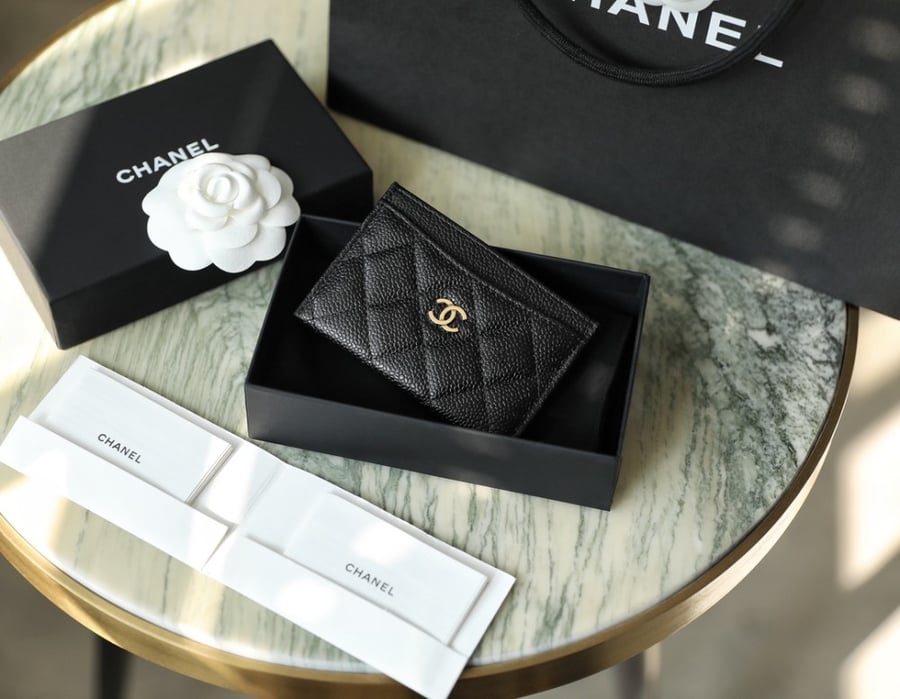 card holder chanel