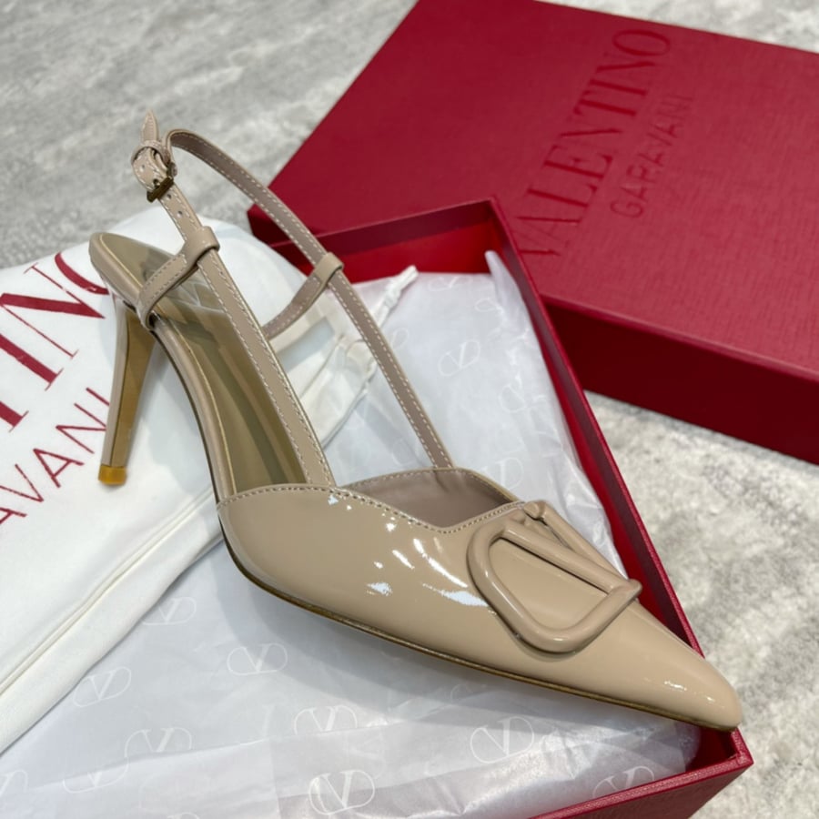 Valentino Garavani Go Logo 40 embellished leather