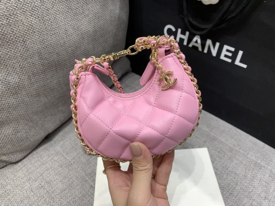 chanel mini bag