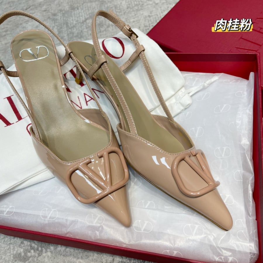 Valentino Garavani Go Logo 40 embellished leather