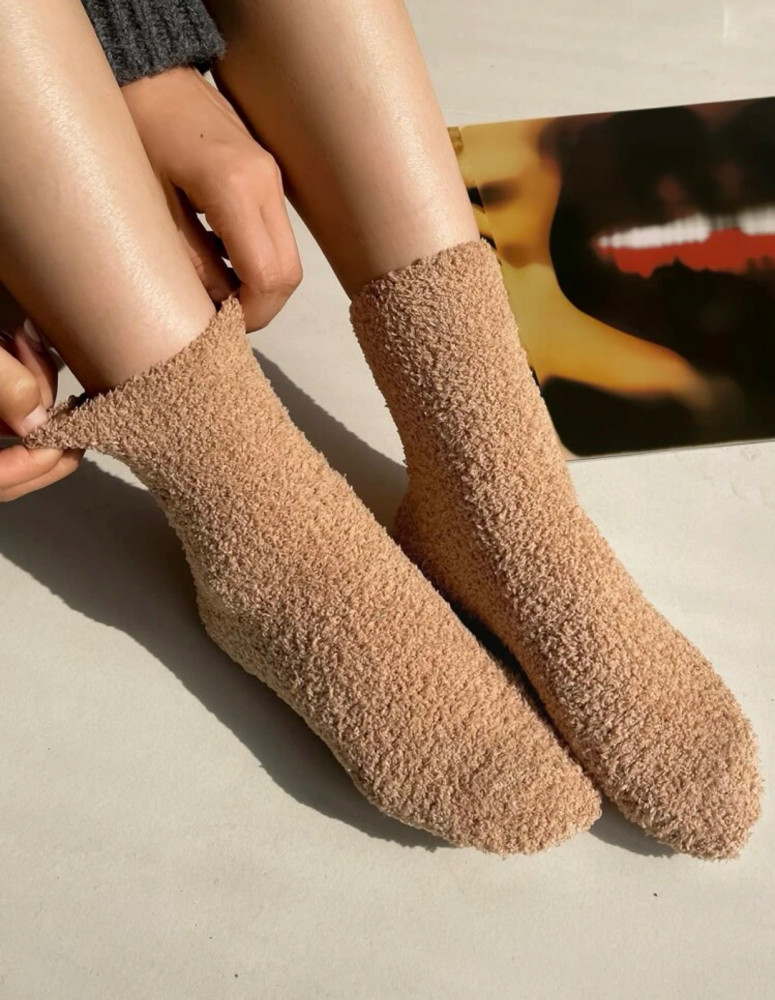 جوارب ثقيلة طويله