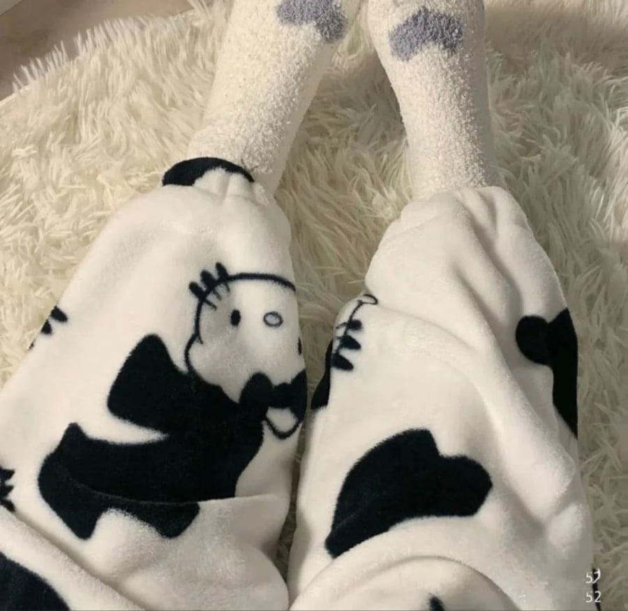 بنطال هيلو كيتي