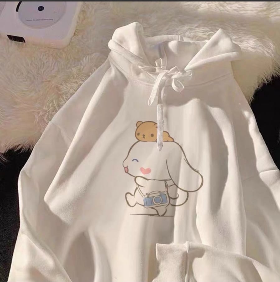 بلوفر cinnamoroll