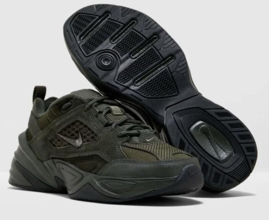 حذاء Nike M2K TEKNO رجالي اخضر زيتي اللون