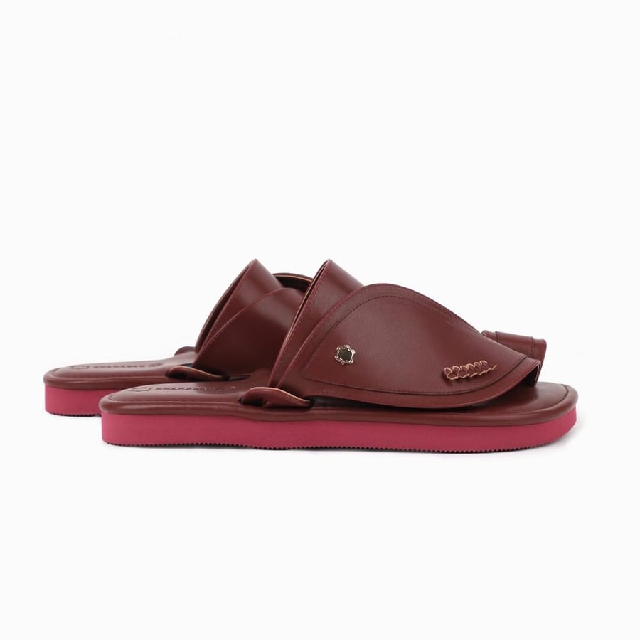 Saudi casual shoe in maroon color 2st Collection