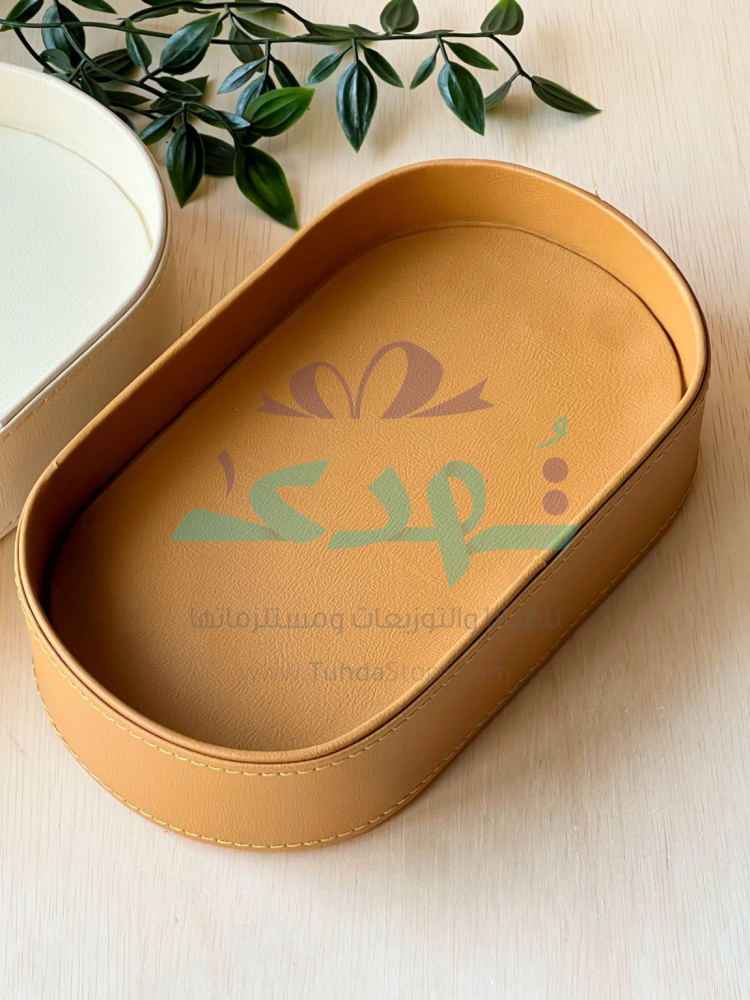 صينية جلد بيضاوي 35 سم