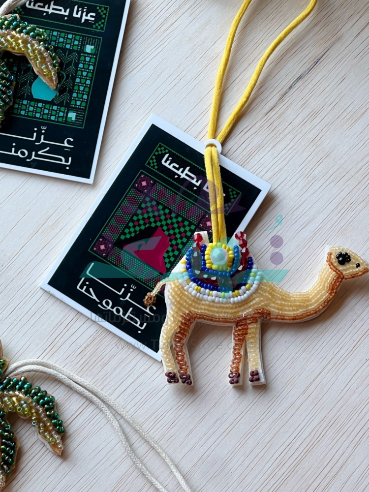 تعليقات خرز مميزة