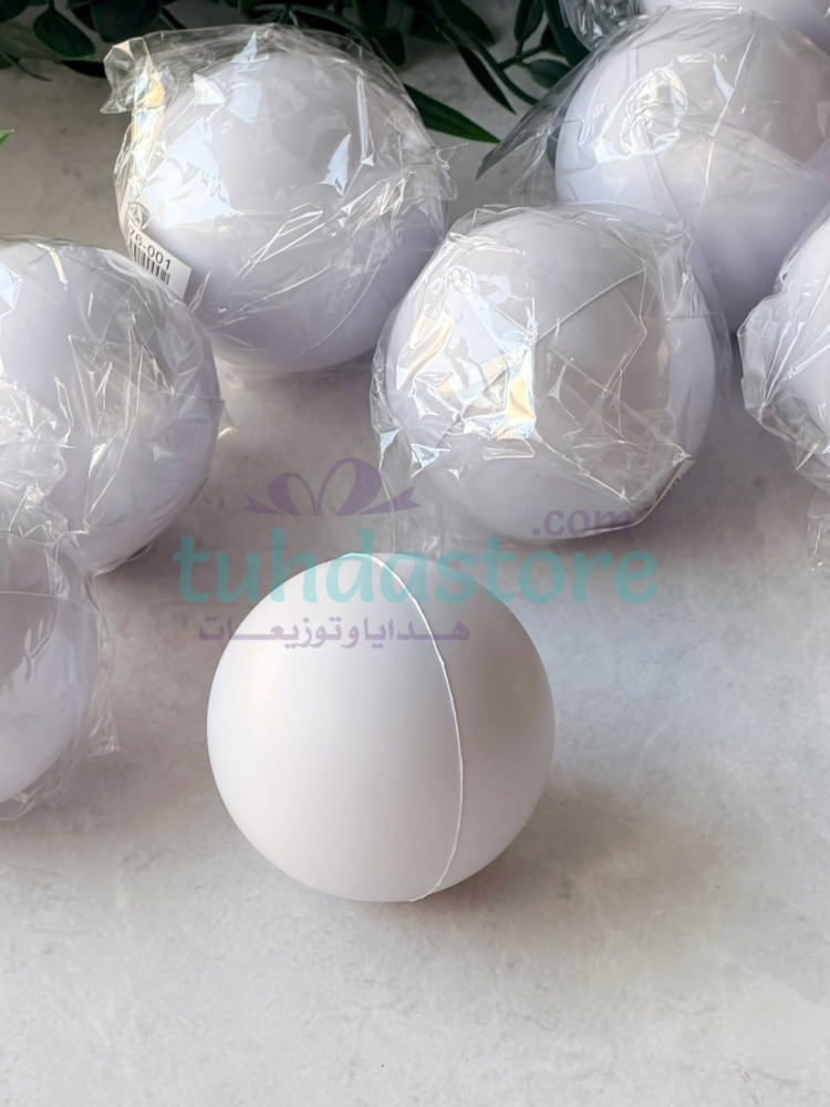 درزن كرة التوتر أبيض