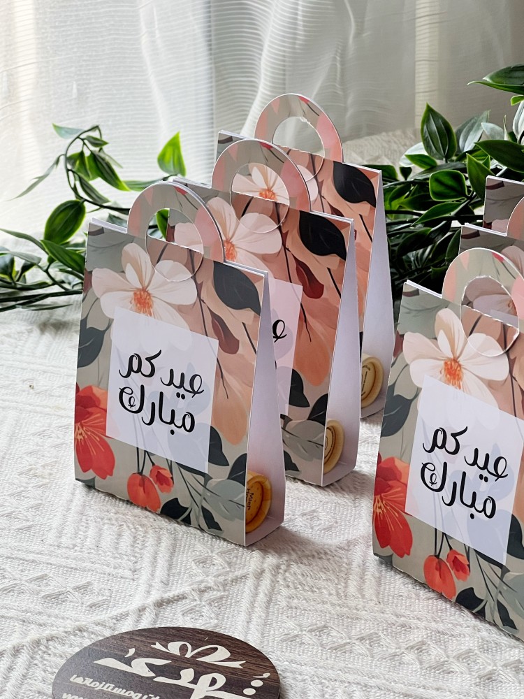6 شنط مرطبات شفايف