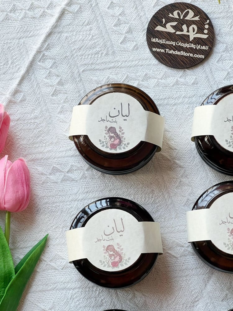 توزيعات زجاجات الشموع المعطرة تخرج