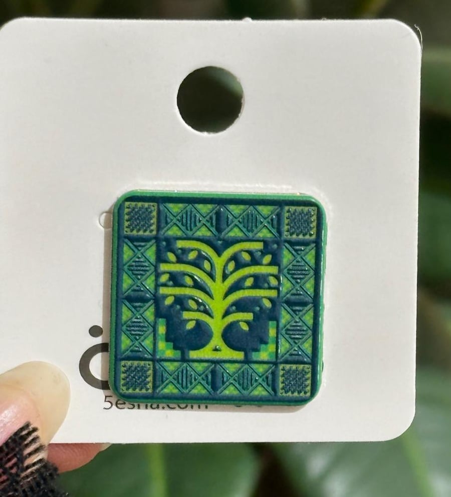 بروش اليوم الوطني