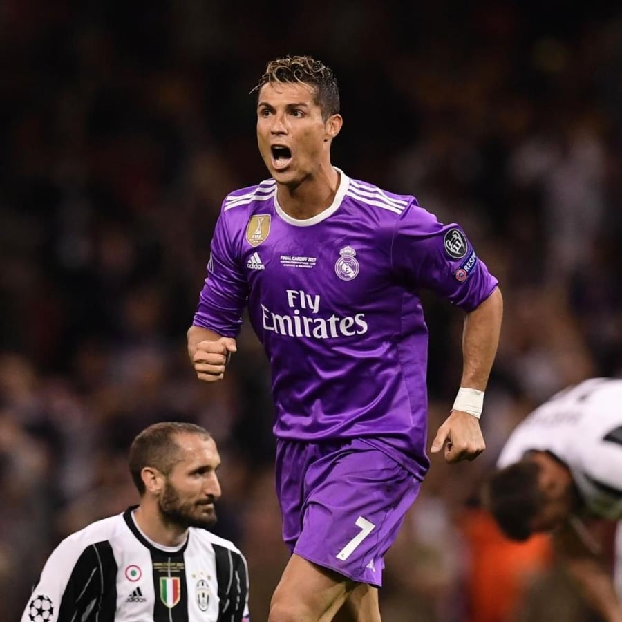 Classic Real Madrid long sleeve 2016/2017