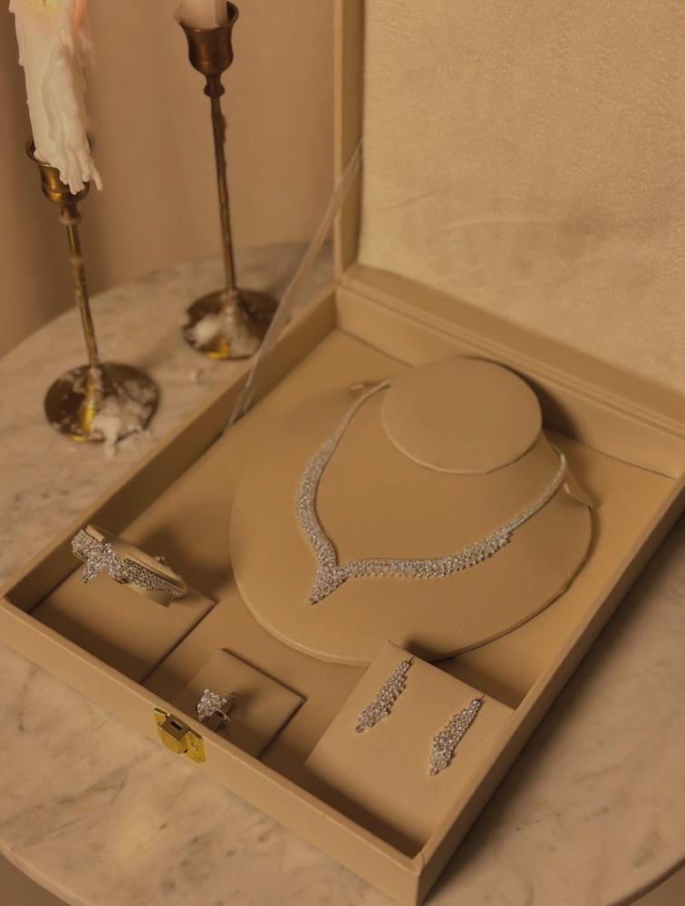 طقم اكسسوار  A1243