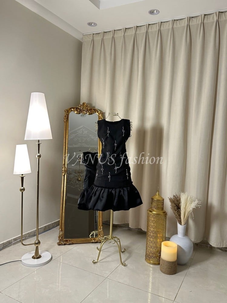 Short dress (2 colors) 4300