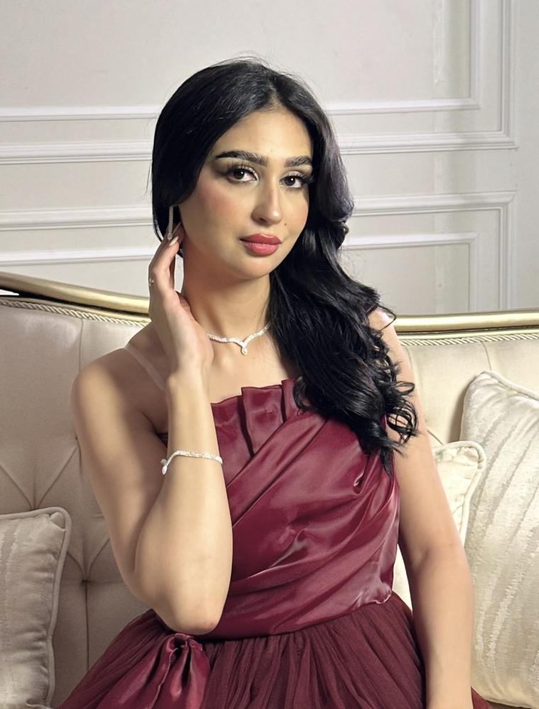 A1702 - طقم اكسسوار مزين بحبة لولو