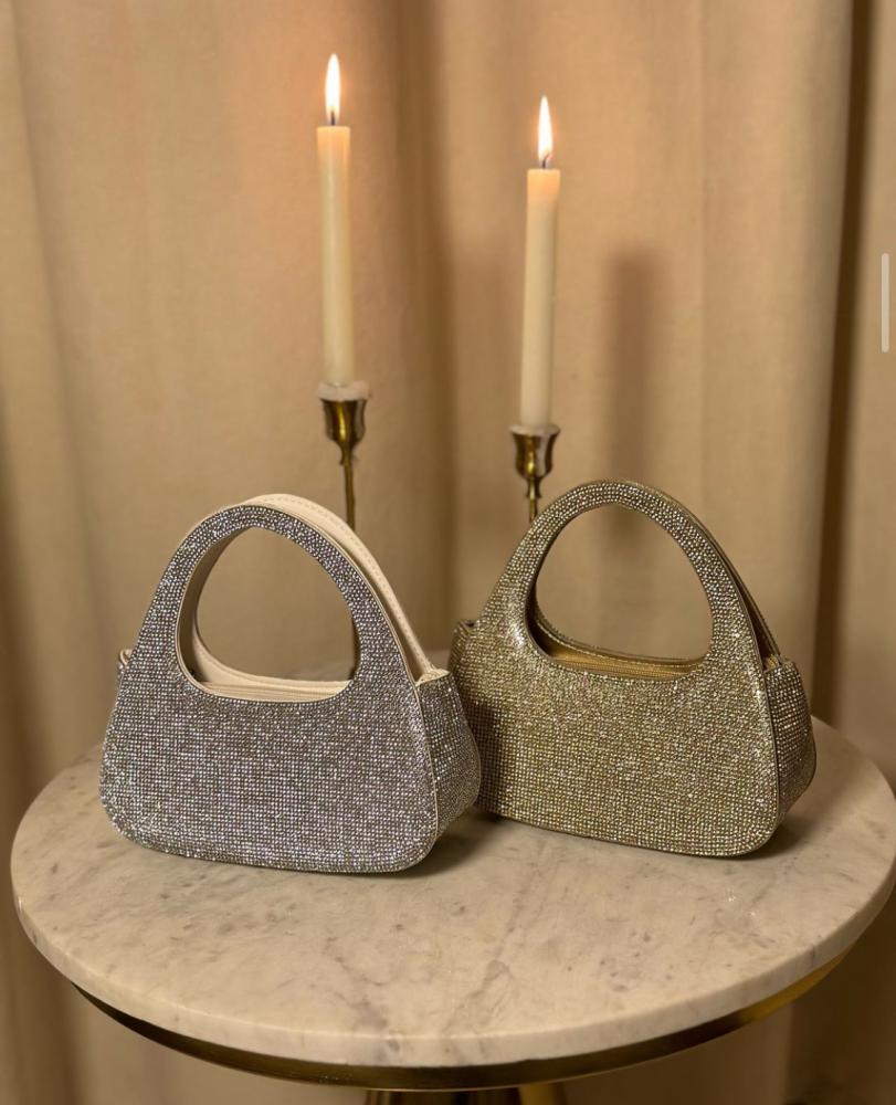 B084 bag