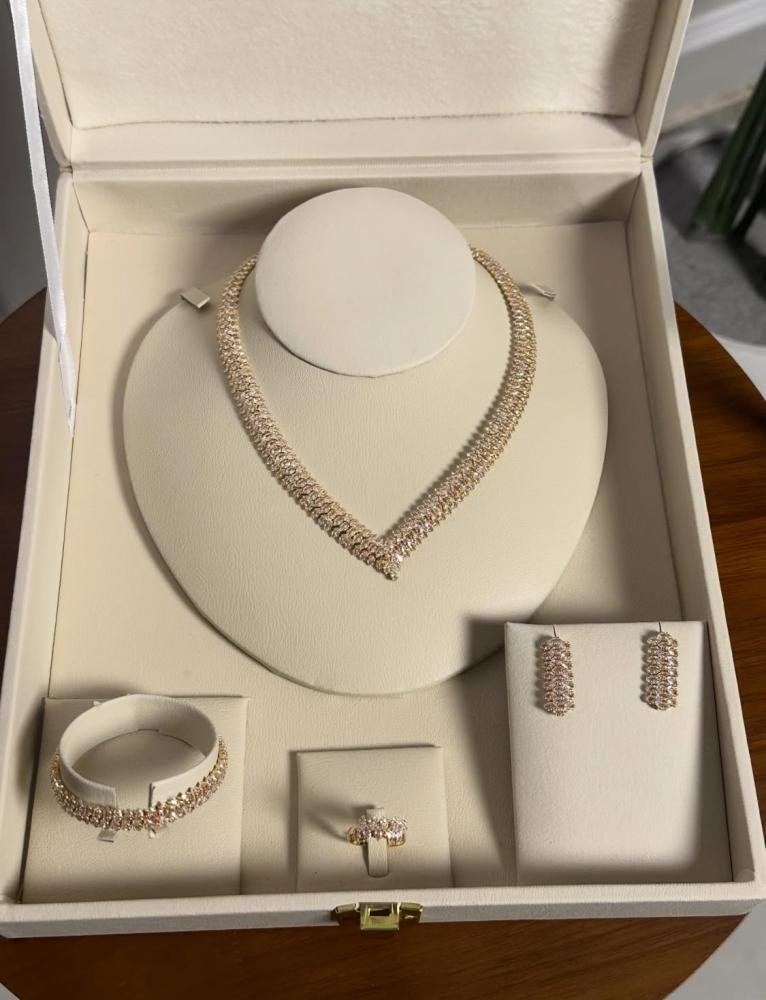 طقم اكسسوار  A1529 Accessories