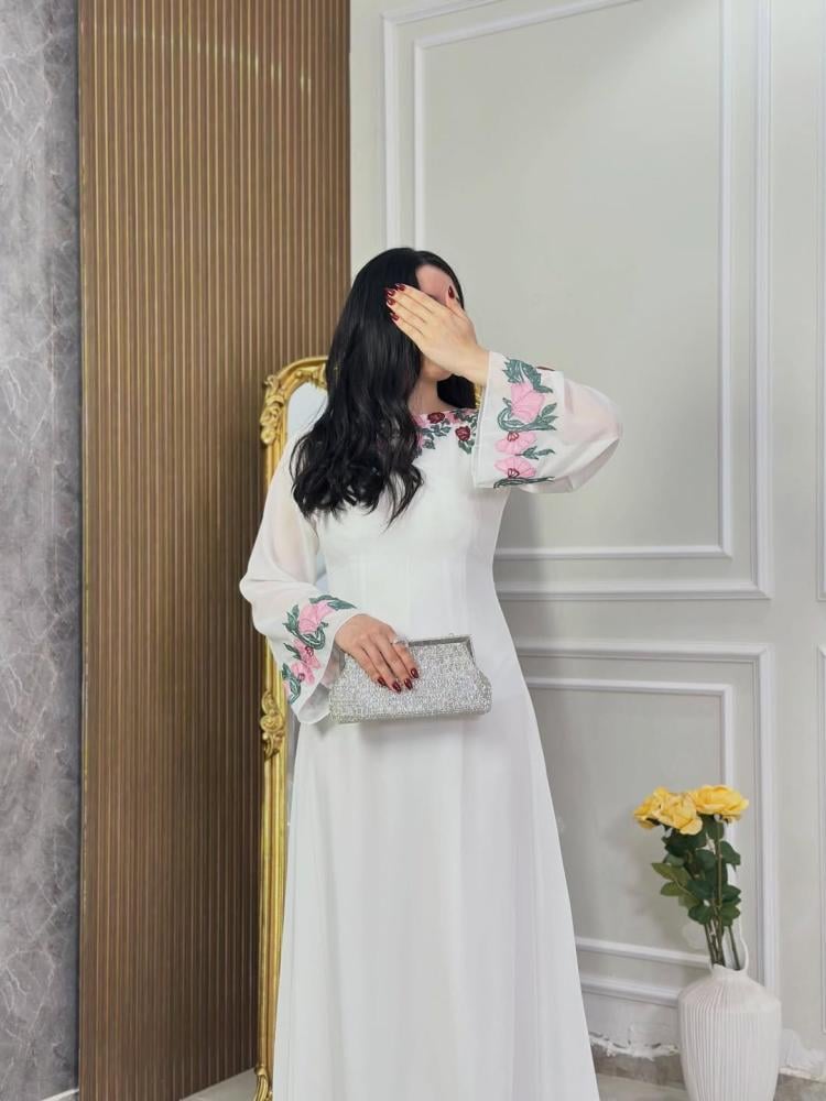 7115 -  فستان سهرة طويل مشجر