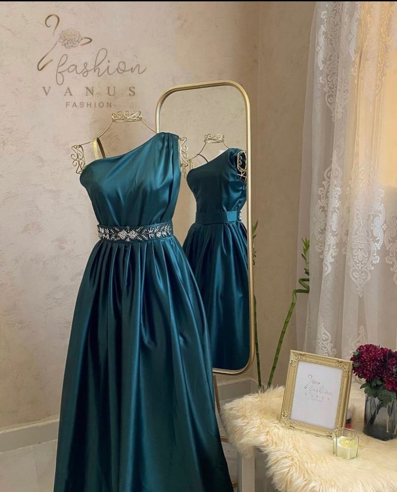 فستان سهرة طويل زيتي 2063