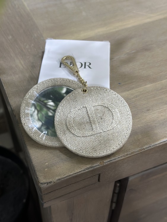 DIOR Mirror