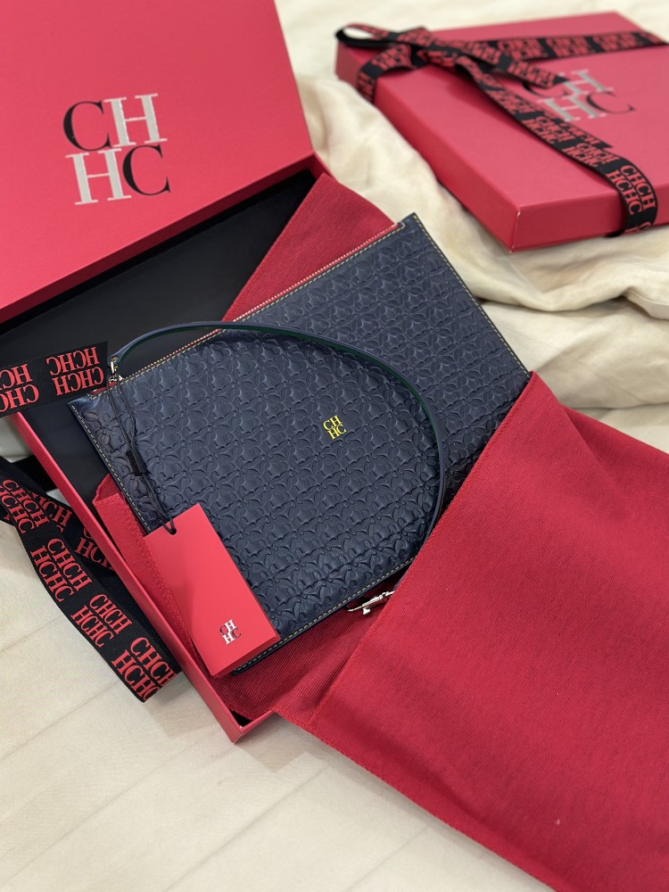 CH Pouch